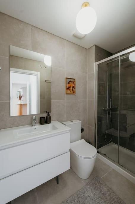 Orange House - Beautiful Two-bedroom 1d Lissabon