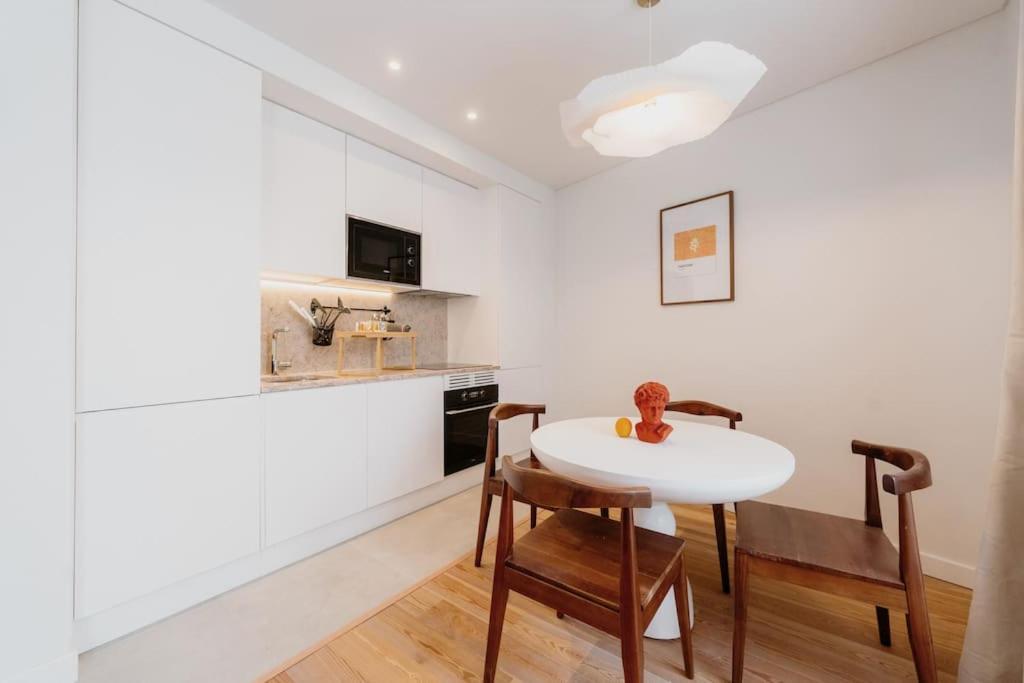 Apartment Orange House - Beautiful Two-bedroom 1d Lissabon