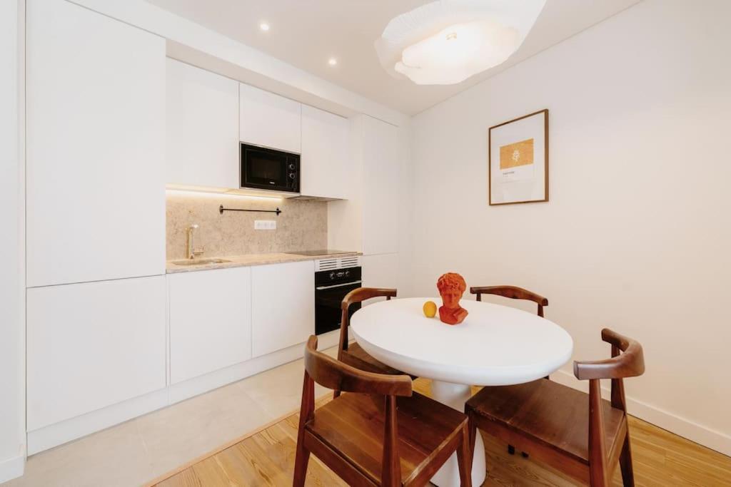 Orange House - Beautiful Two-bedroom 1d Lejlighed Lisboa