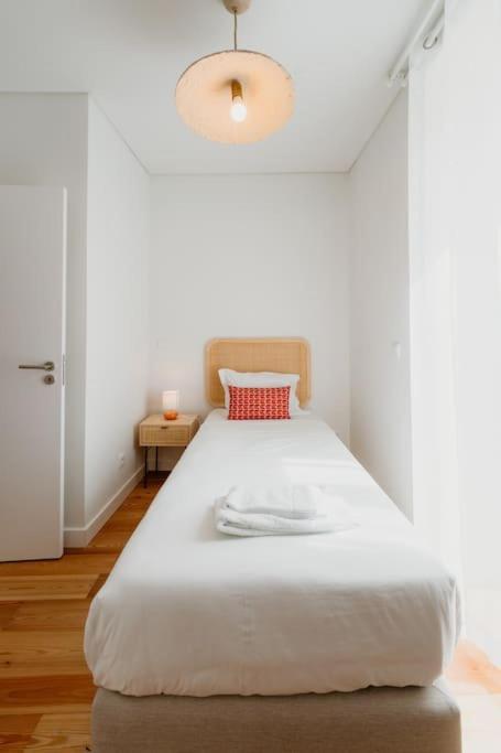 Orange House - Beautiful Two-bedroom 1d Lejlighed *